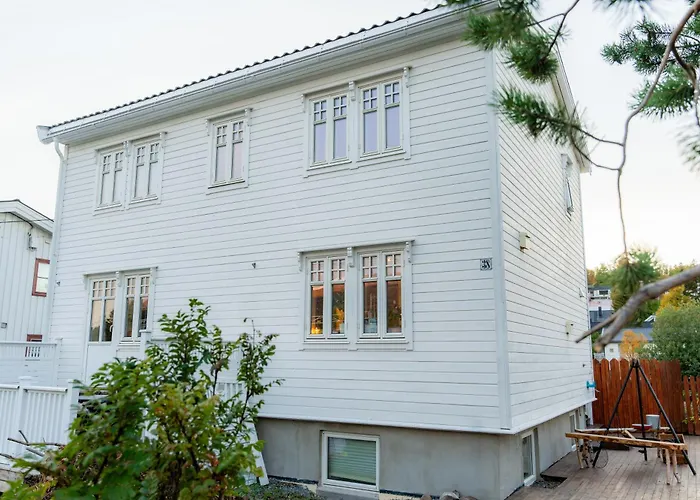 Villaer Aurora - Parking - Near Centrum *